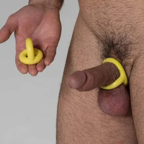 Sport Fucker Universal Cock Ring - Take A Peek