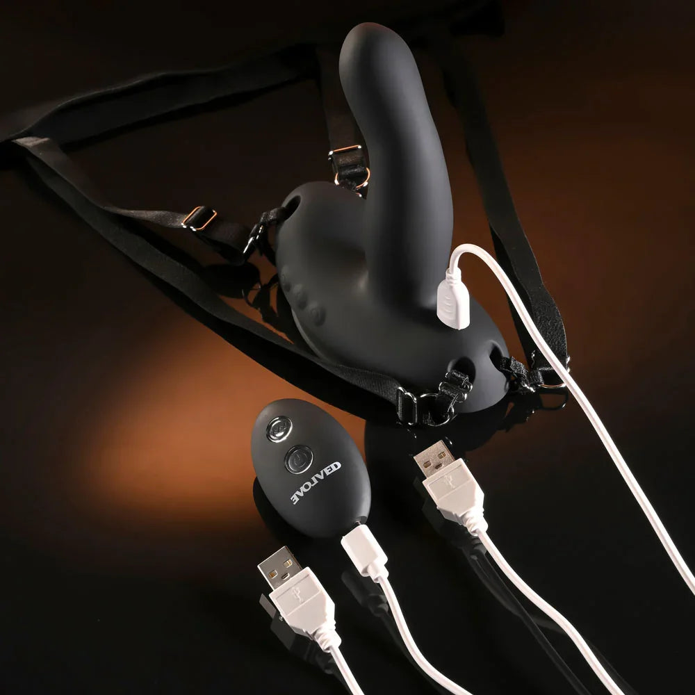 Evolved COME CLOSER - USB Rechargeable Vibrating Strap-On with Remote - Take A Peek