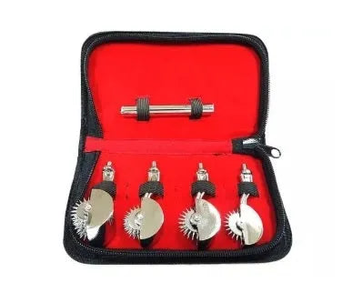 4 Pin Wheel set - Take A Peek