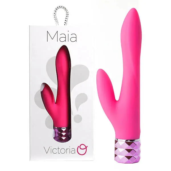 Maia Victoria - Take A Peek