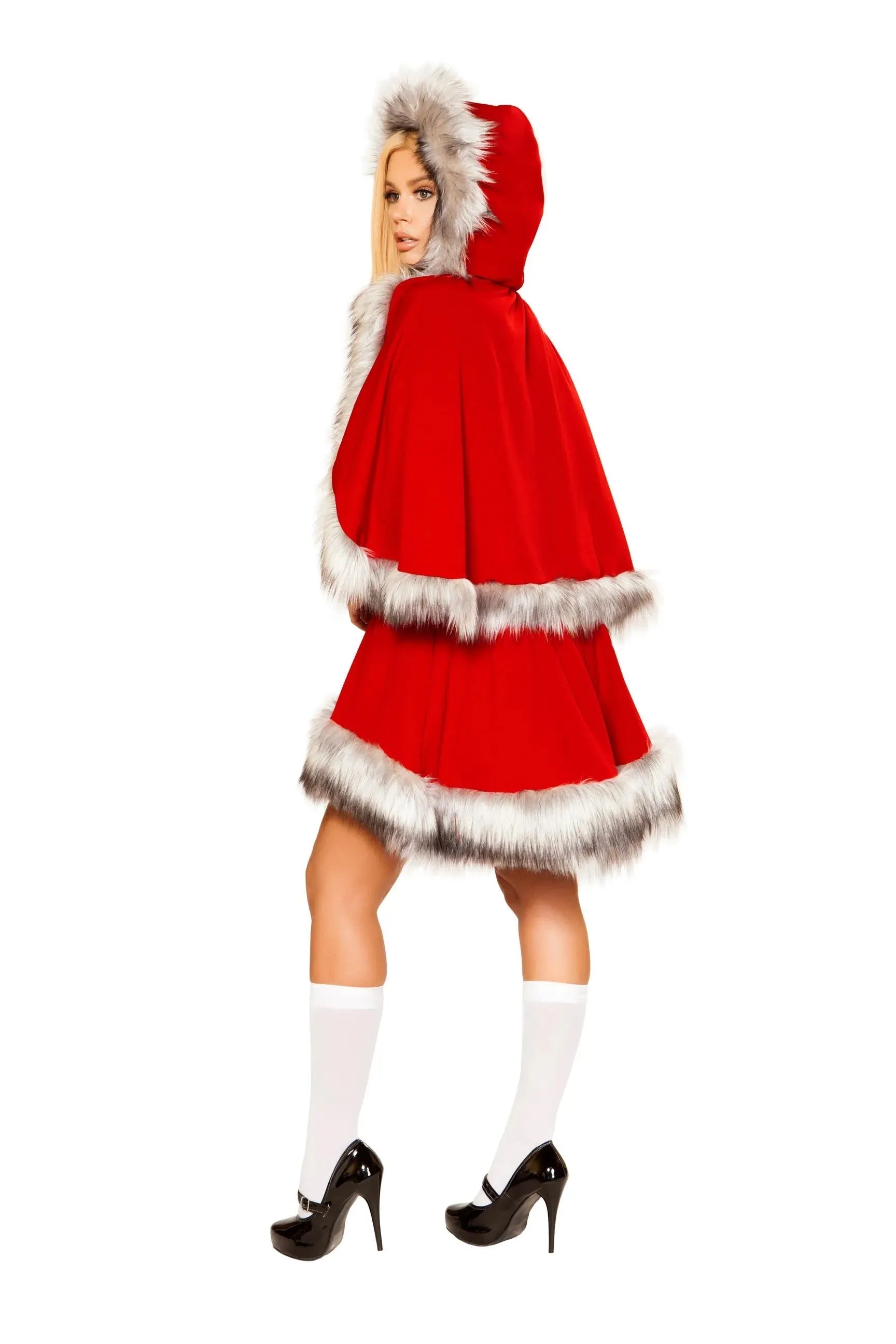 4854 - 3pc The Red Chapped Diva - Take A Peek