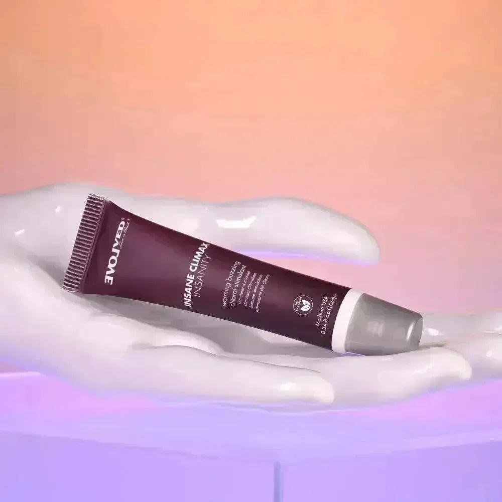 Evolved INSANE CLIMAX - INSANITY - Warming Buzzing Clitoral Stimulation Gel - 10 ml - Take A Peek