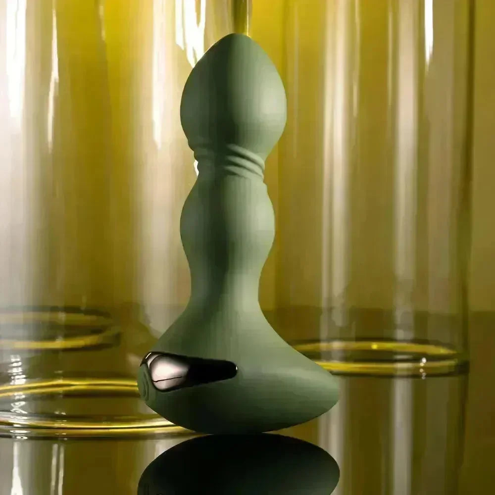 Evolved LIEUTENANT - 12.2 cm USB Rechargeable Vibrating Butt Plug - Take A Peek