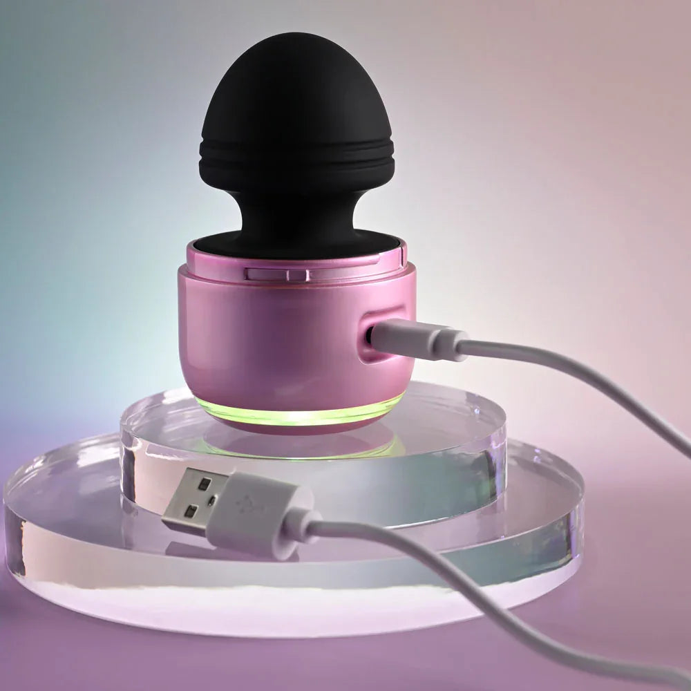 Evolved VACATION VIBES - VIBRATING - /Black 8.5 cm USB Rechargeable Vibrating Stimulator - Take A Peek