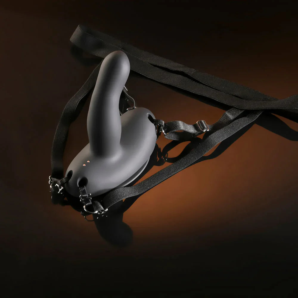 Evolved COME CLOSER - USB Rechargeable Vibrating Strap-On with Remote - Take A Peek