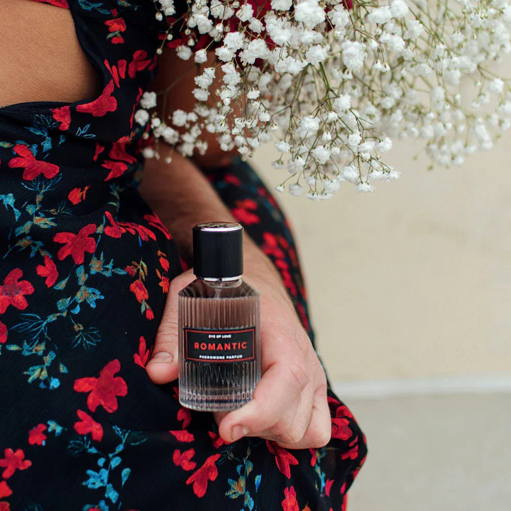 Eye Of Love Romantic Pheromone Cologne - 50 ml - Sandalwood Scented Pheromone Cologne for Men to attract Women - 50 ml Spray - Take A Peek