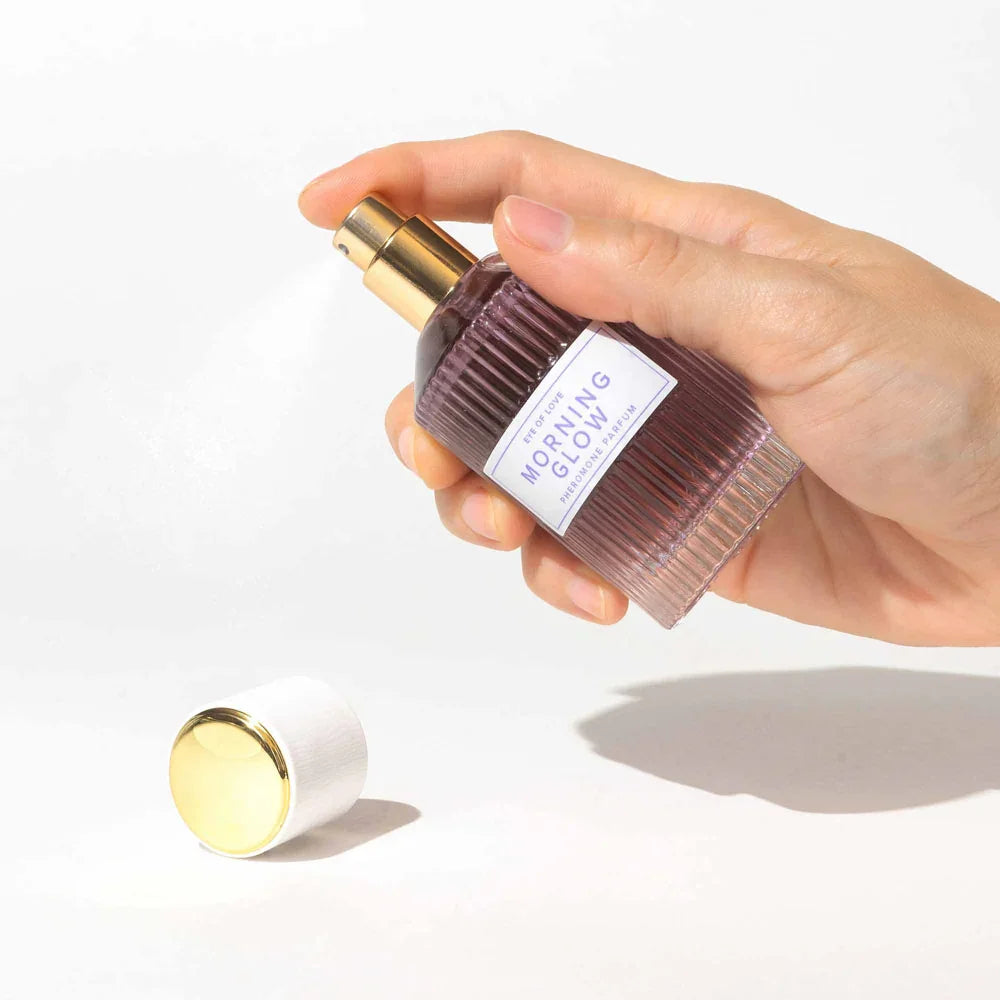 Eye Of Love Morning Glow Pheromone Perfume - 50 ml - Energising Pheromone Perfume for Women to attract Men - 50 ml Spray - Take A Peek