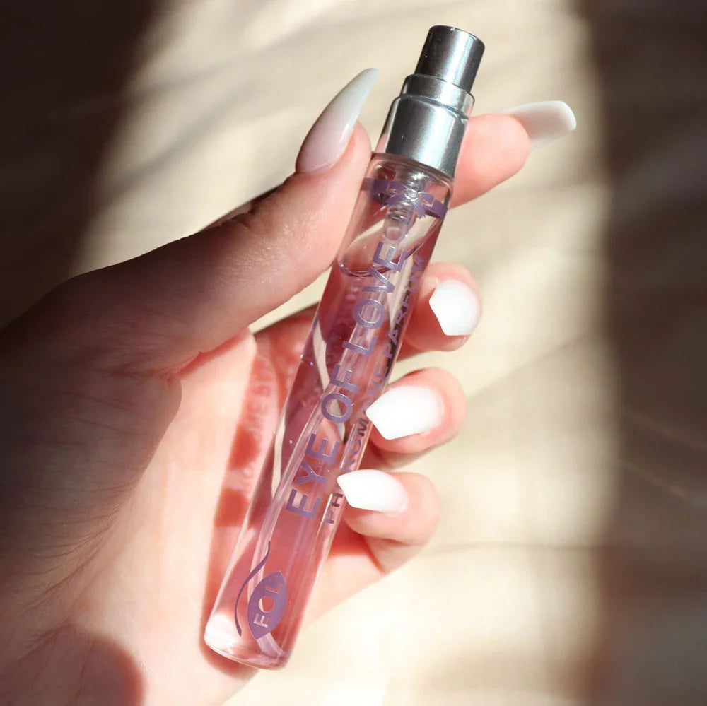 Eye Of Love Morning Glow Pheromone Perfume - 10 ml - Energising Pheromone Perfume for Women to attract Men - 10 ml Spray - Take A Peek