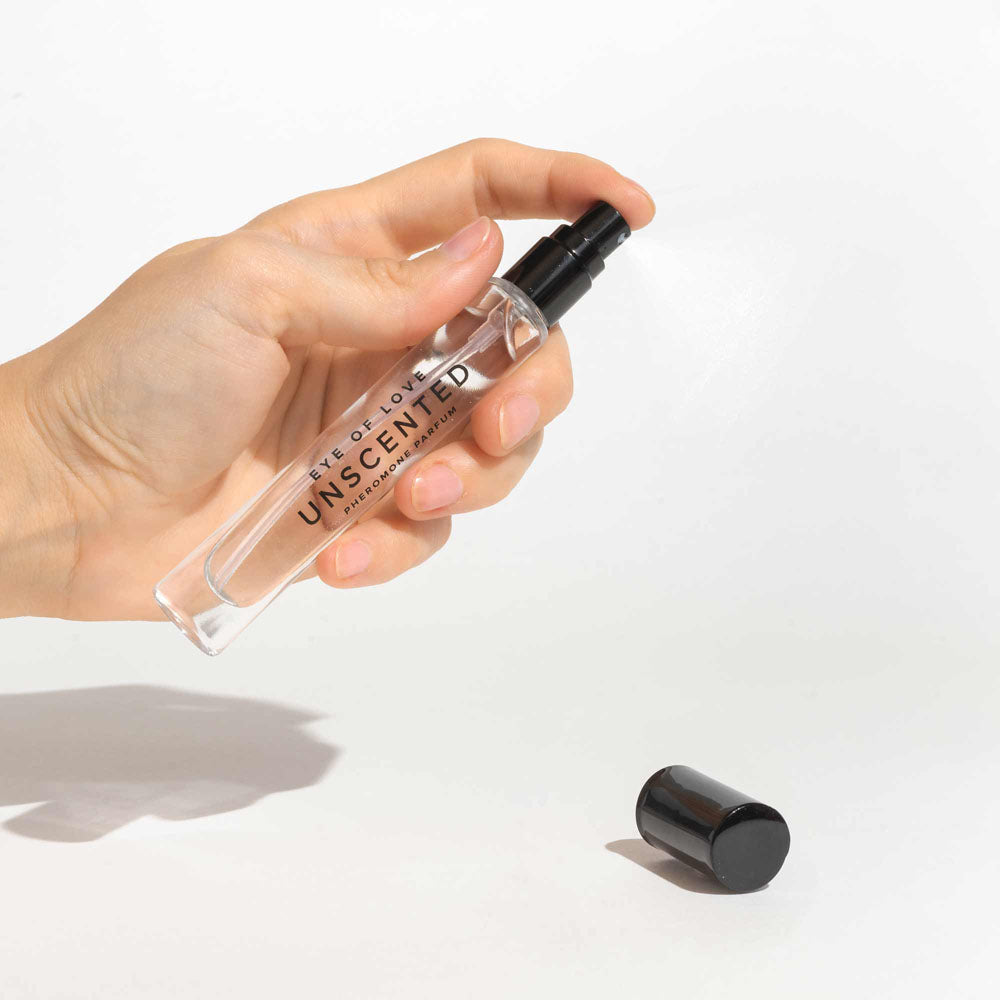 Eye Of Love Unscented Pheromone Perfume - 10 ml - Unscented Pheromone Cologne for Men to attract Women - 10 ml Spray - Take A Peek