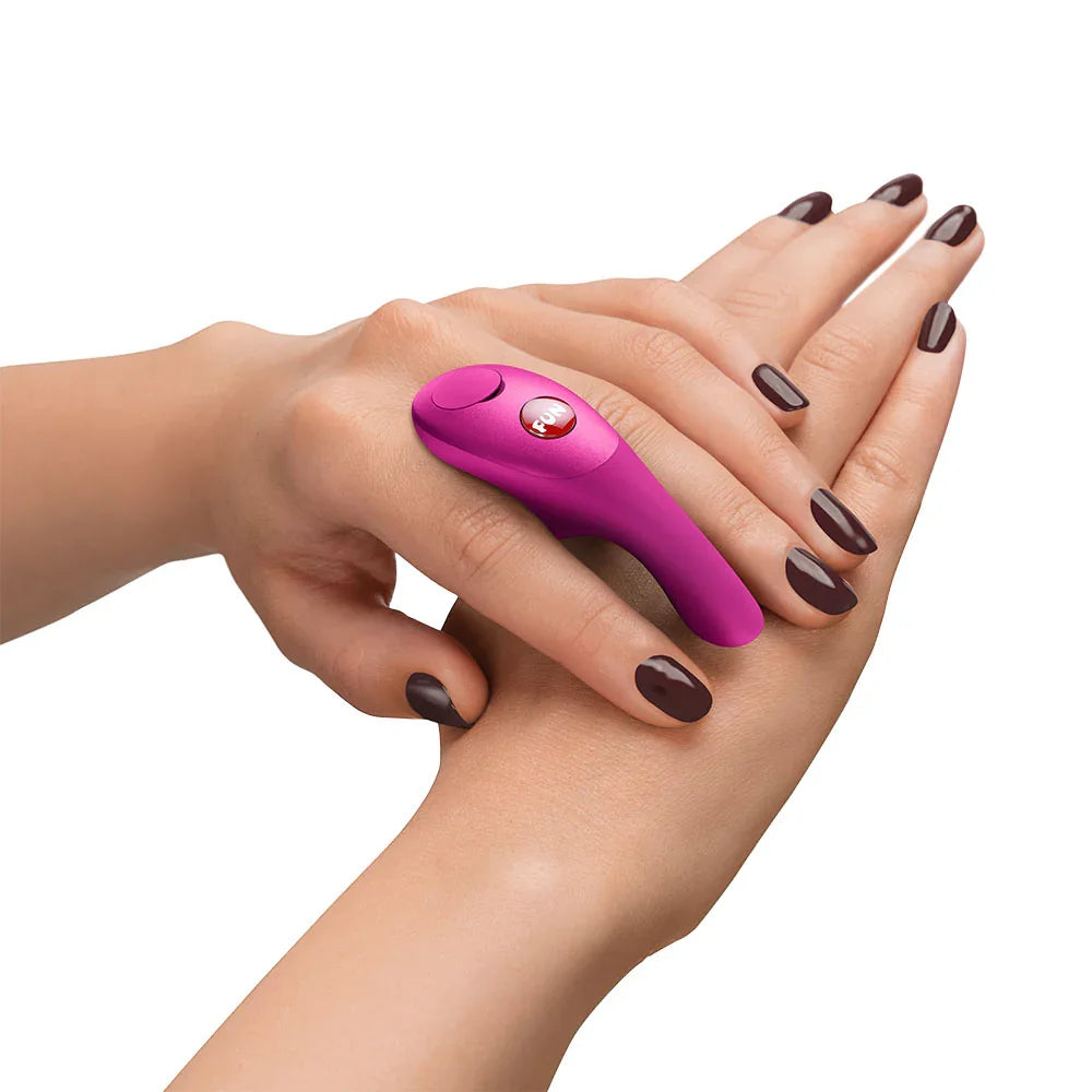 Fun Factory BE-ONE Magenta - Magenta USB-C Rechargeable Finger Stimulator - Take A Peek