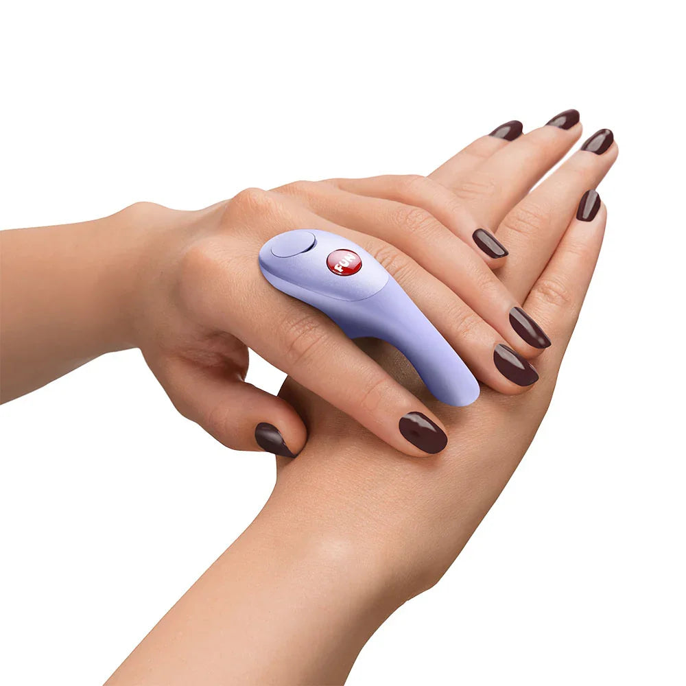 Fun Factory BE-ONE - USB-C Rechargeable Finger Stimulator - Take A Peek