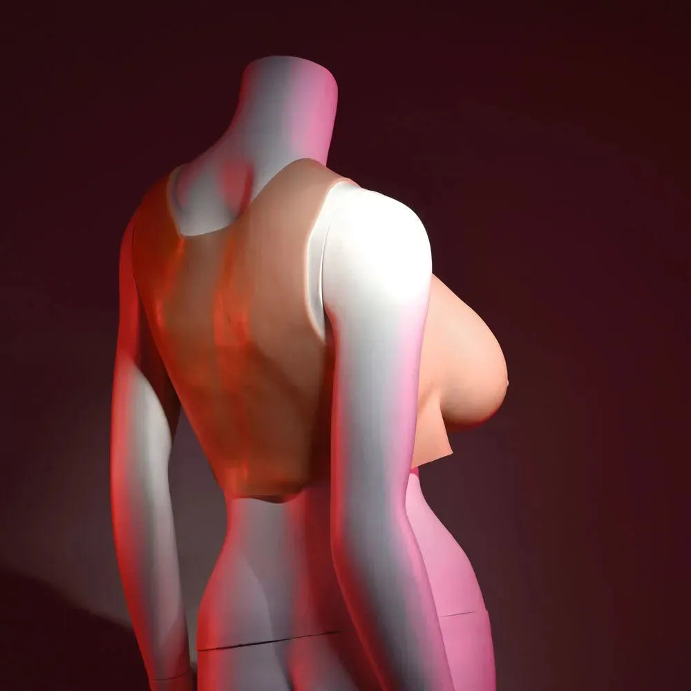 Gender X UNDERGARMENTS - PLATE D-CUP - Light - Take A Peek