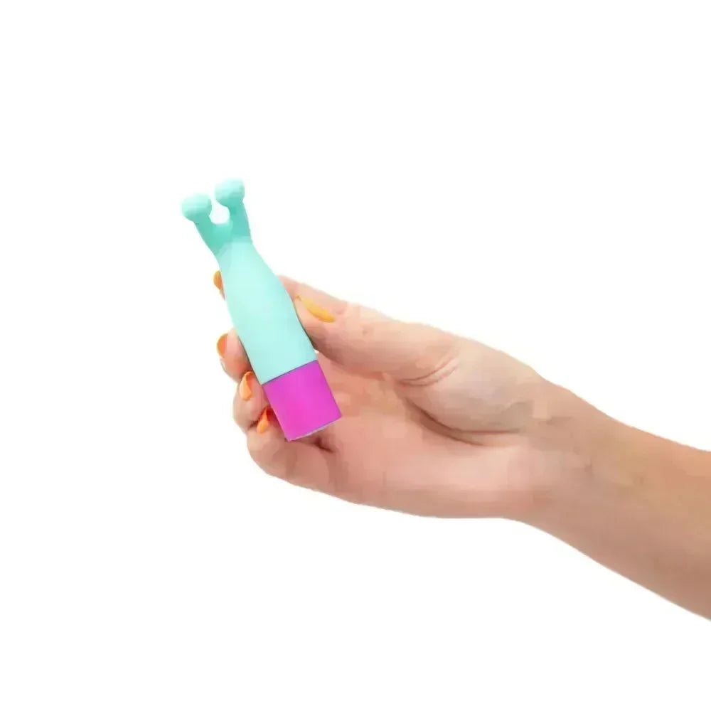 Maia MACI - Light 8.9 cm USB Rechargeable Bullet - Take A Peek
