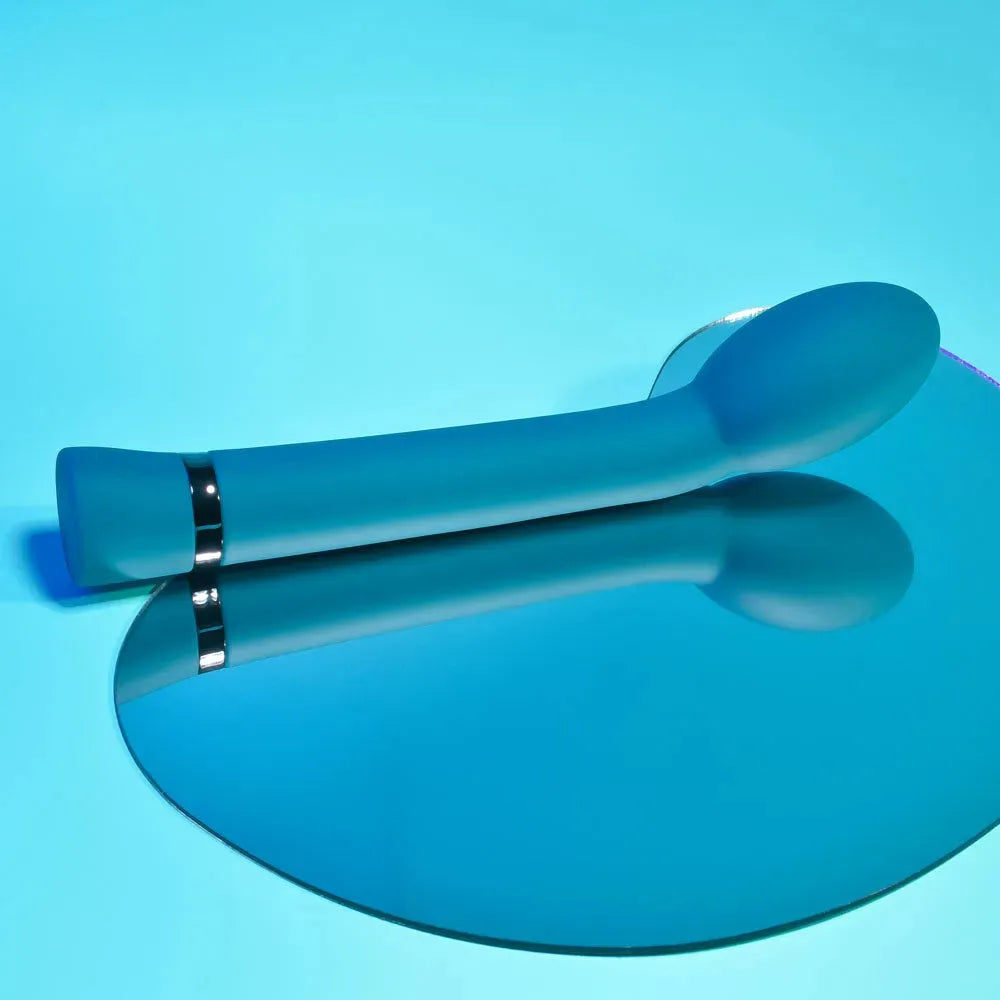 Playboy Pleasure ON THE SPOT - Take A Peek