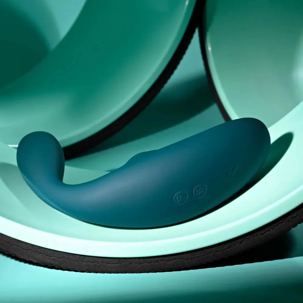 Playboy Pleasure CHARMER - Take A Peek