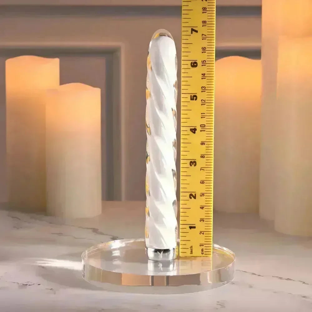 Playboy Pleasure IN A TWIST - Glass 17.5 cm USB Rechargeable Vibrator - Take A Peek