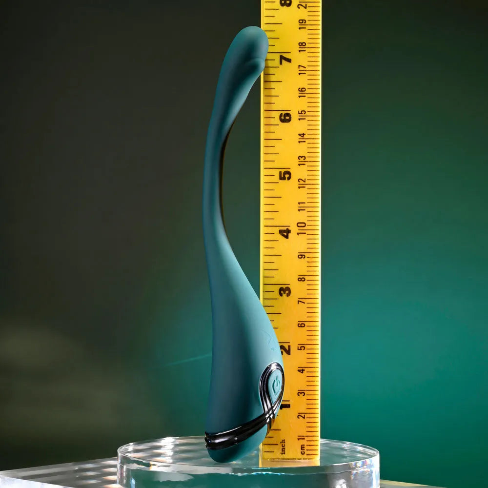 Playboy Pleasure PINPOINT PERFECTION - 19.3 cm USB Rechargeable Poseable Vibrator - Take A Peek