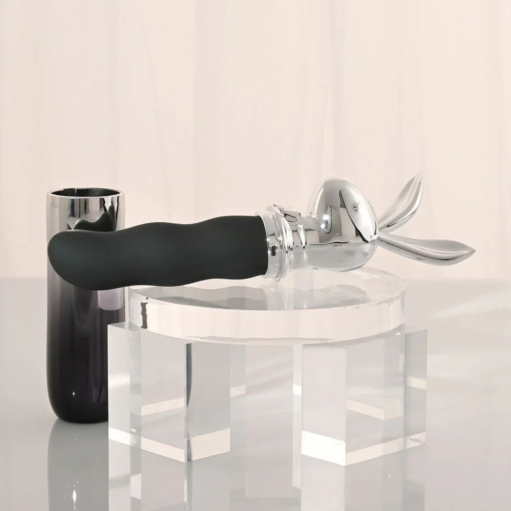 Playboy Pleasure BUNNY ON THE GO - /Chrome 18.6 cm USB-C Rechargeable Vibrator - Take A Peek