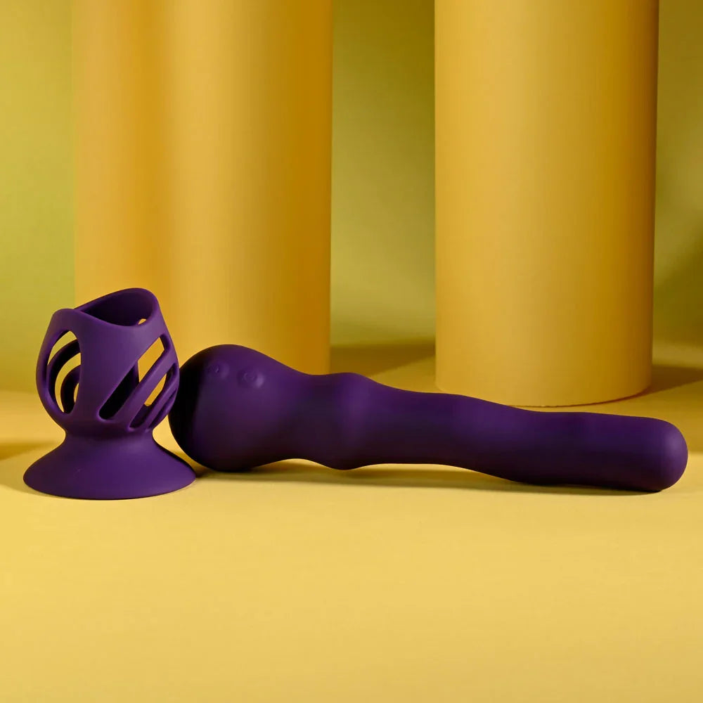 Playboy Pleasure WIGGLE IT - 23.9 cm USB Rechargeable Wiggling Vibrator - Take A Peek