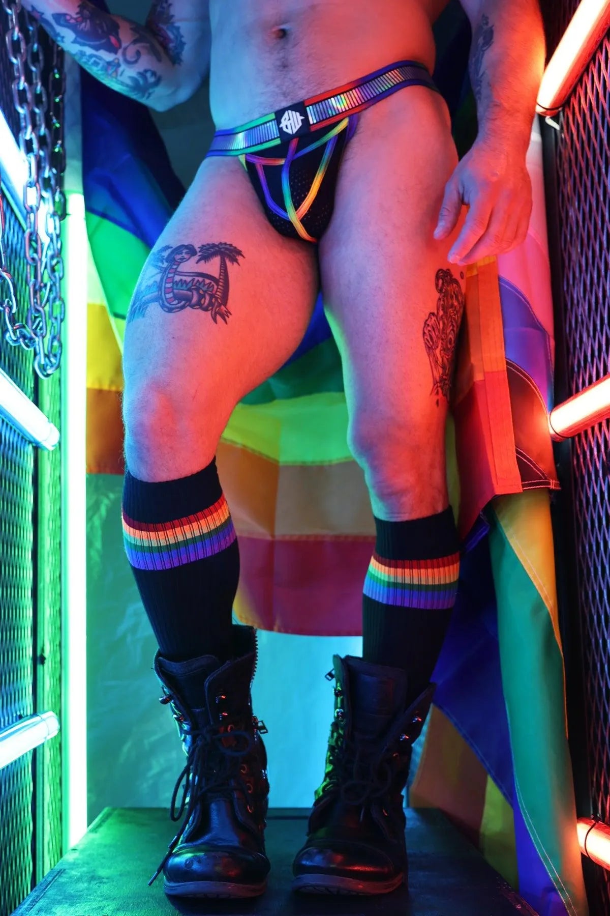 PRIDE SOCKS PRIDE 9-12 - Take A Peek