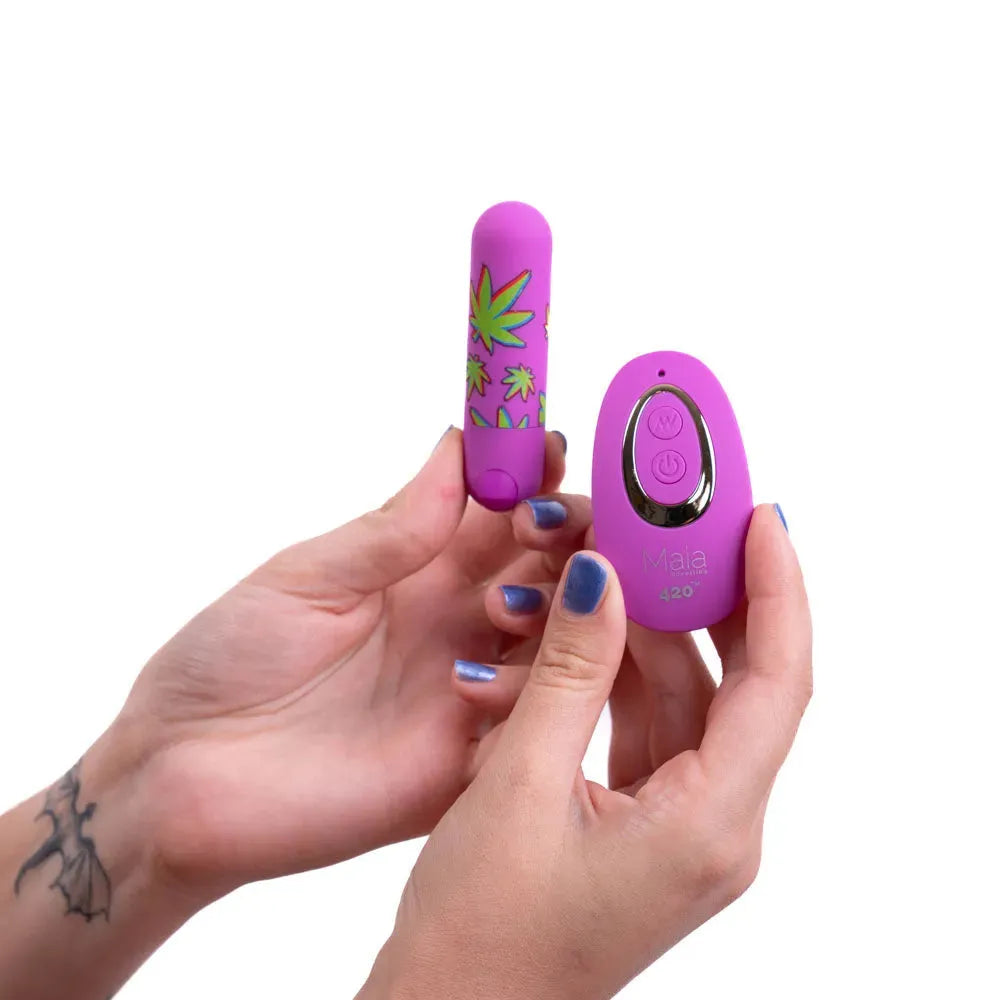 Maia JESSI 420 Remote - Take A Peek
