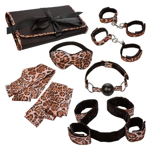 Unleashed Surrender Set - Take A Peek