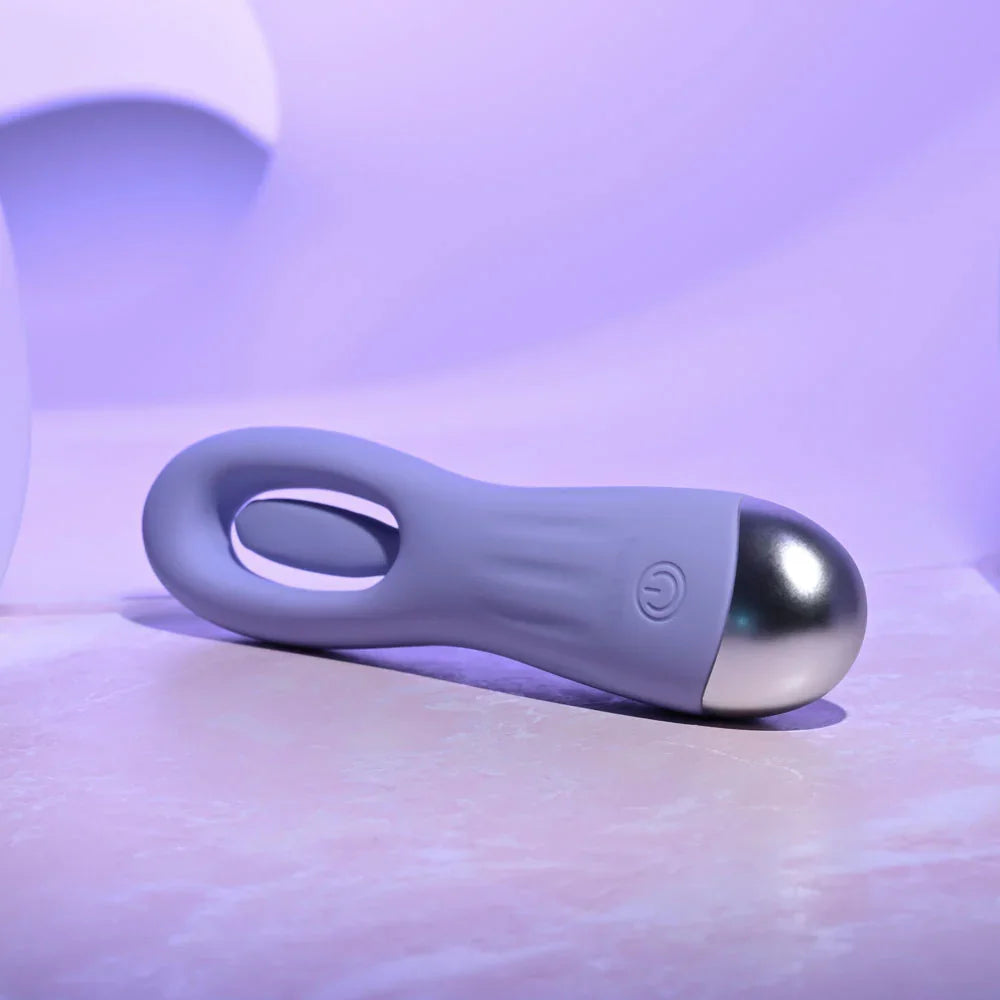 Selopa IN A FLAP - 15 cm USB Rechargeable Flicking Stimulator - Take A Peek