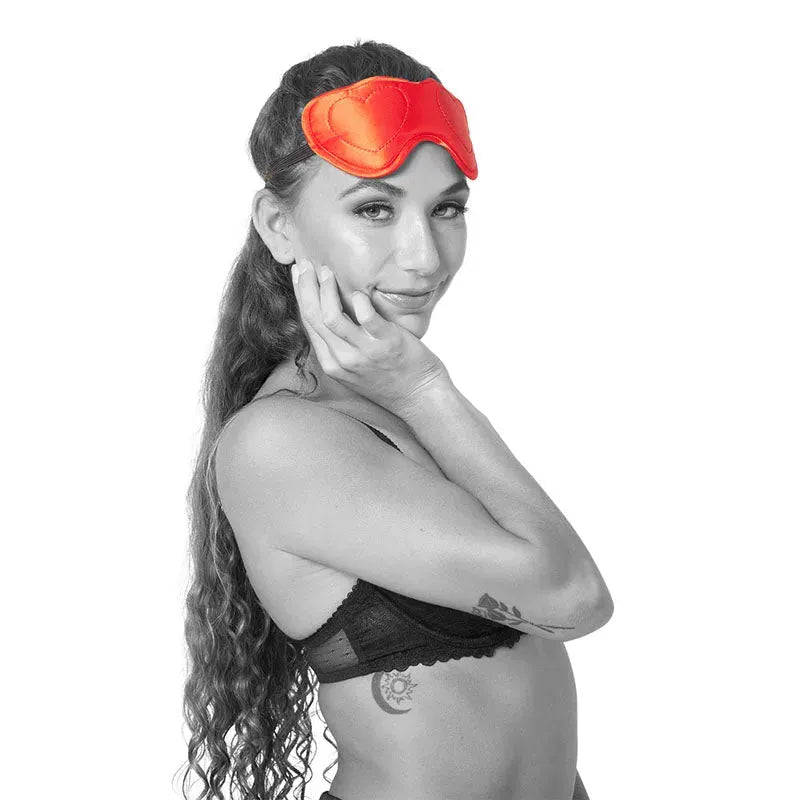 Sex & Mischief Amor Blindfold - Take A Peek