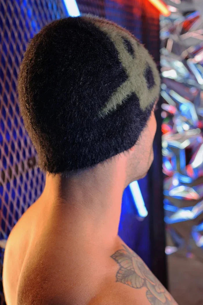 FUZZ DADDY BEANIE - Take A Peek
