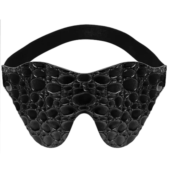 LOVE IS BLIND (Drop Pattern) (Black) - Take A Peek