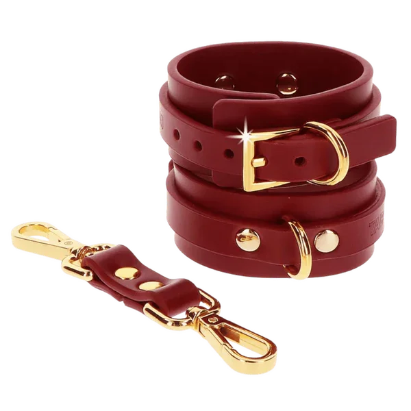 D-Ring Collar and Wrist Cuffs (Red) - Take A Peek