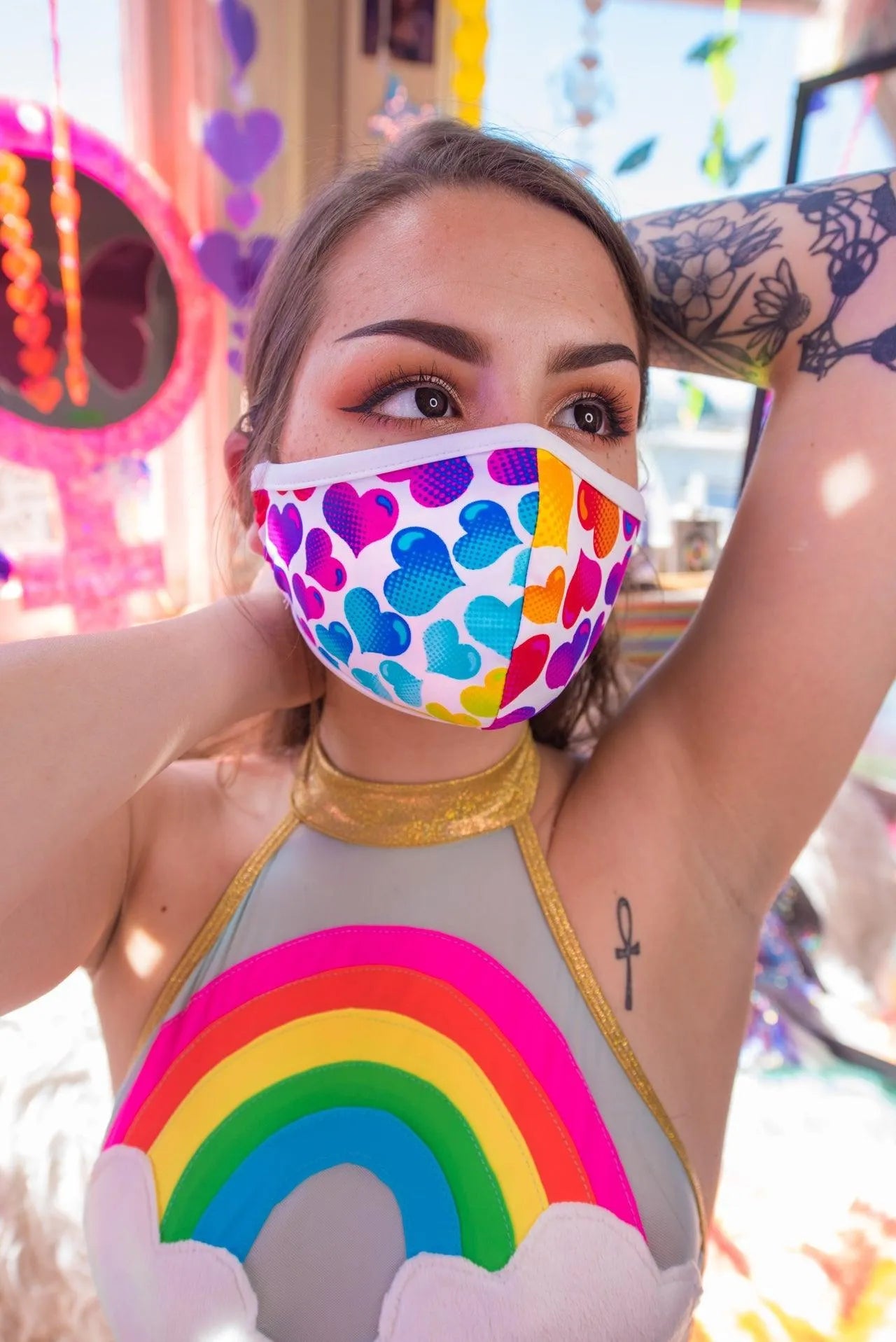 FF554 - Tailored Mask - Take A Peek