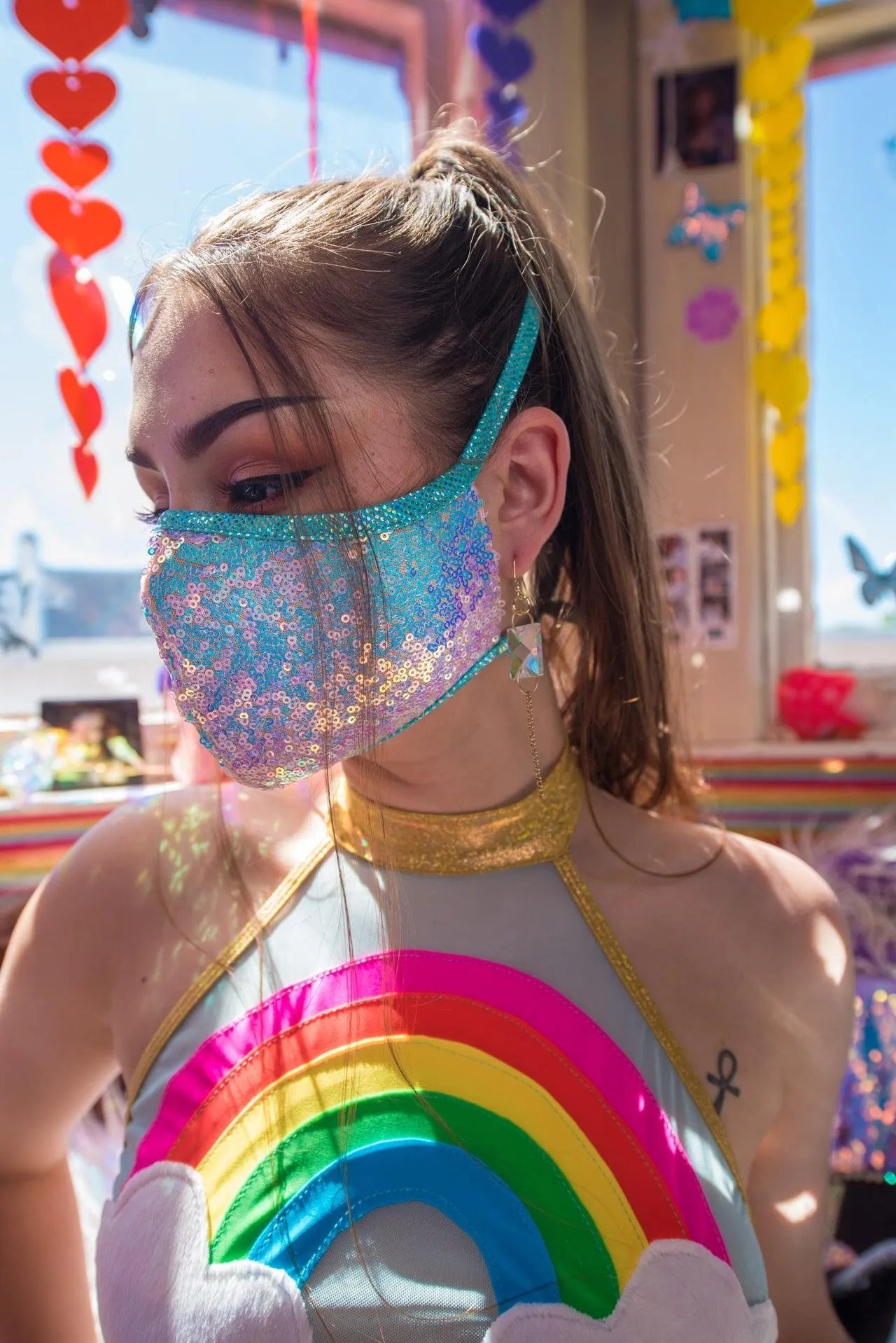 FF556 - Sequin Tailored Mask - Take A Peek