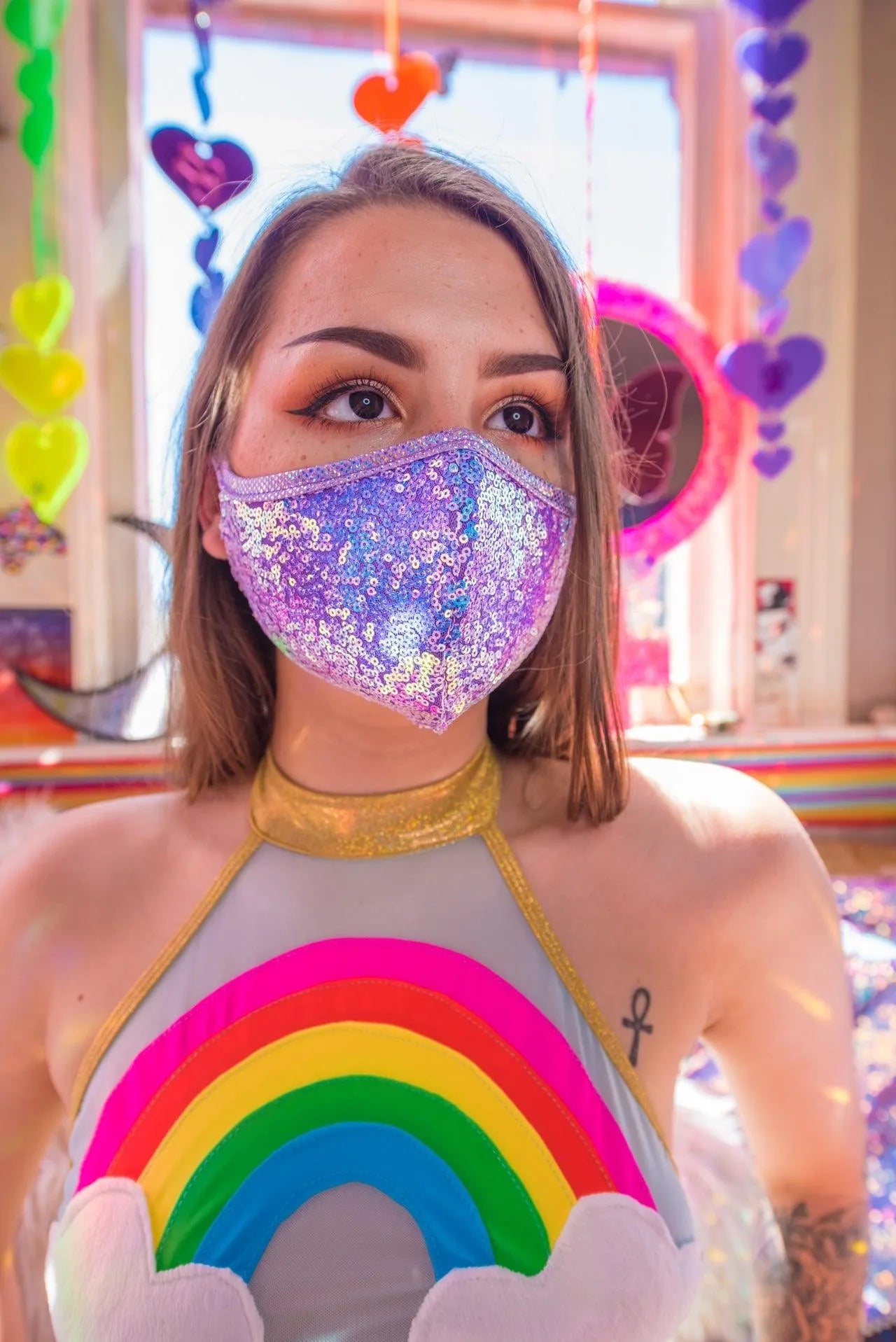 FF556 - Sequin Tailored Mask - Take A Peek