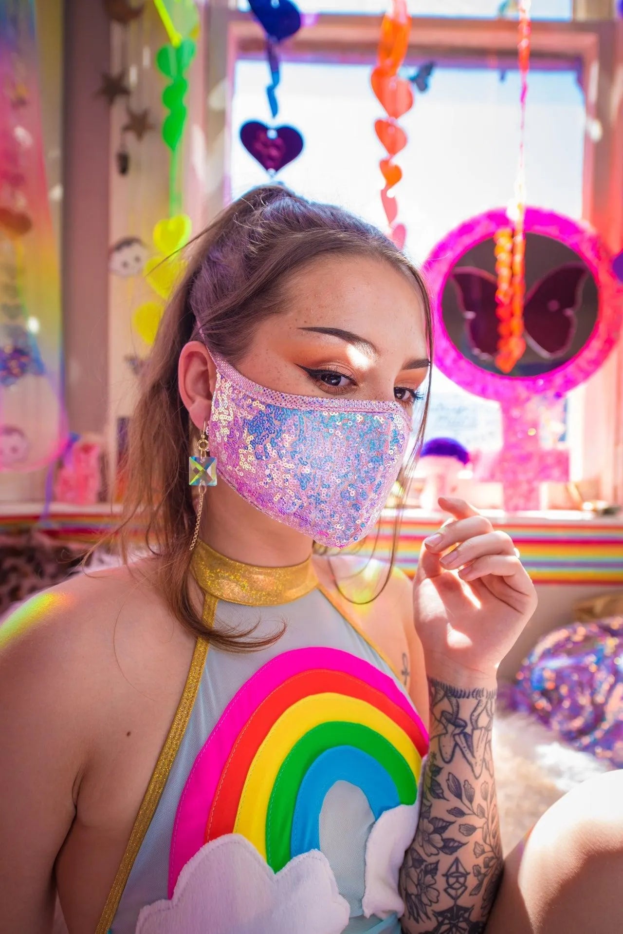 FF556 - Sequin Tailored Mask - Take A Peek