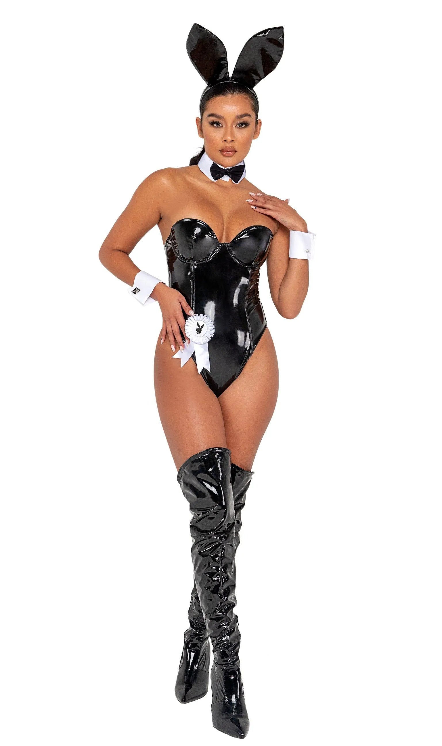 PB132 - Playboy Seductress Bunny - Take A Peek